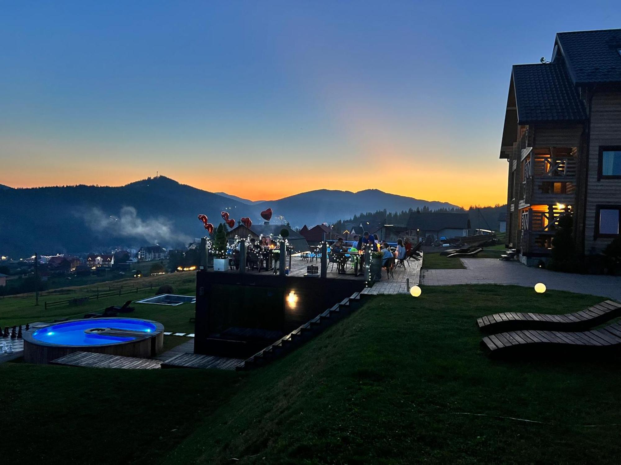 Vysche Neba Hotel Bukovel Exterior foto